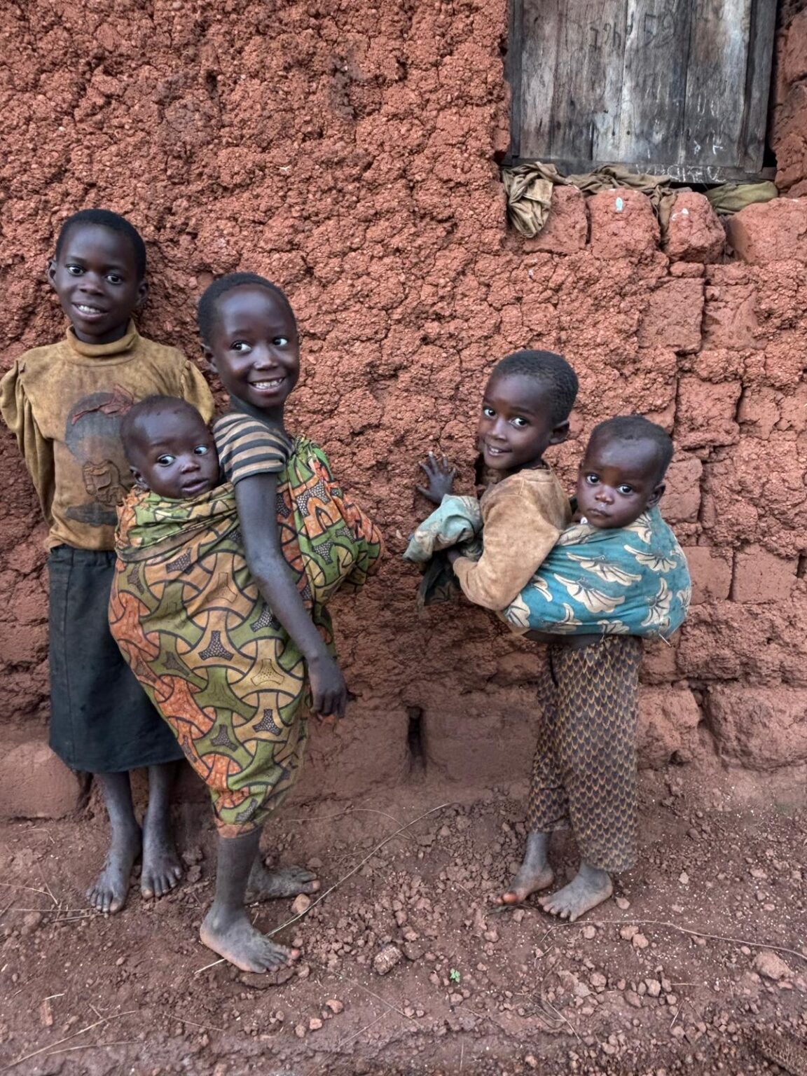 WhatsApp Image 2025-04-19 at 00.25.50 (1)